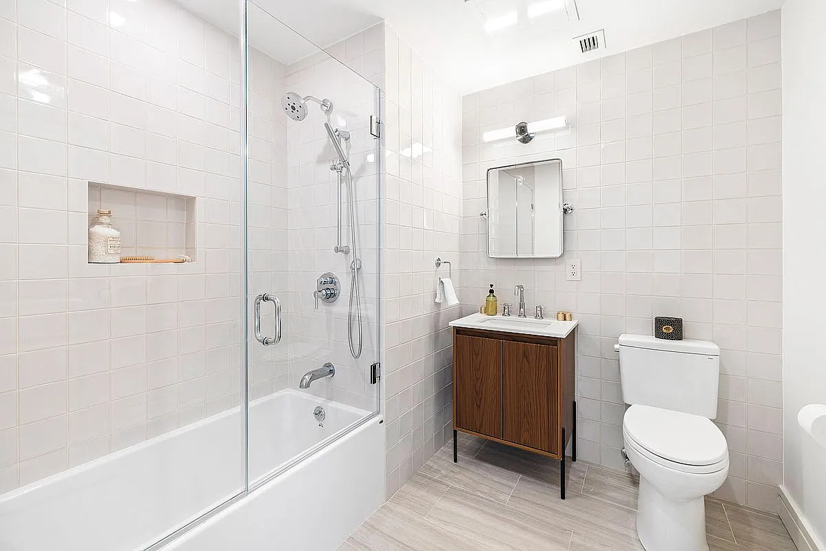 232 Adelphi St #2 - Photo 3 of 9