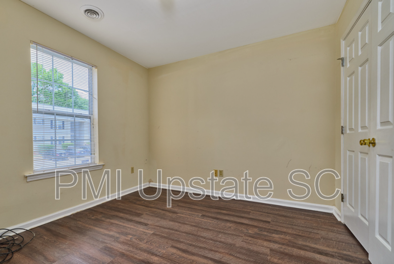 111 Charlestowne Way #C - Photo 6 of 14