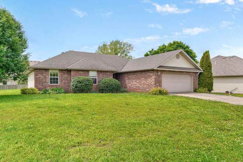 505 Falcon Hts - Photo 2 of 23