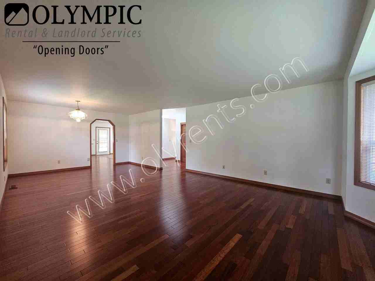 3308 41st Way Se - Photo 6 of 28