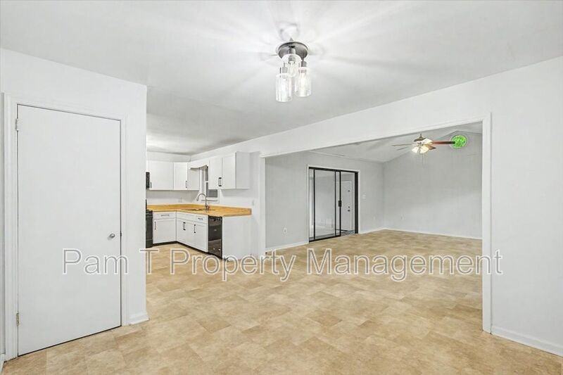 3712 Oakland Ct - Photo 5 of 27