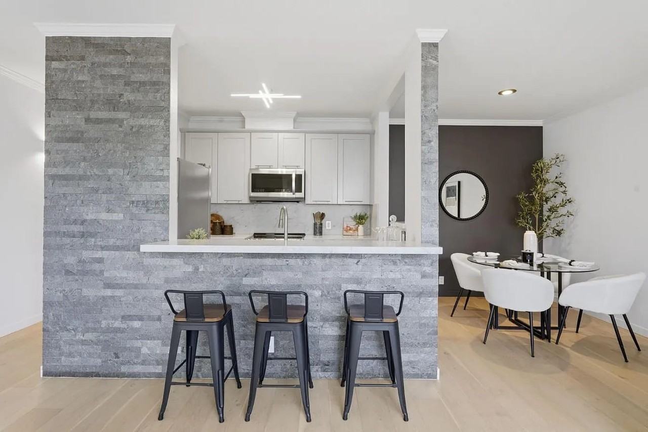 1440 Broadway #307 - Photo 4 of 10