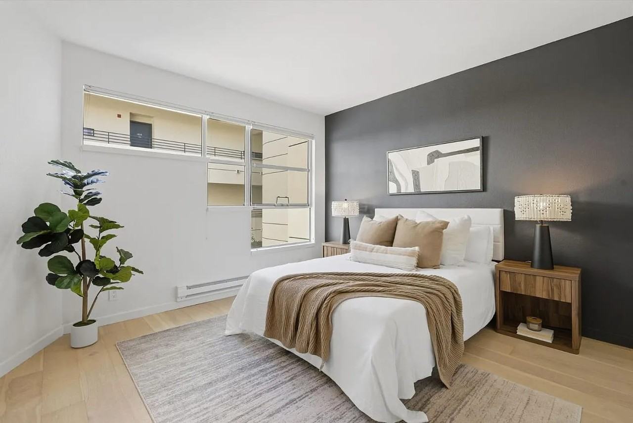 1440 Broadway #307 - Photo 7 of 10