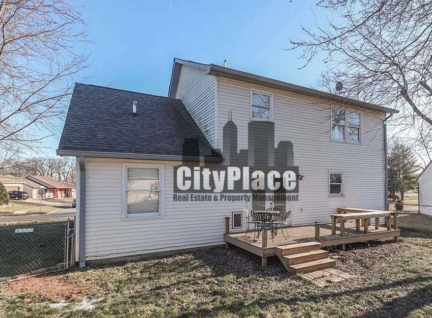1442 Maria Ave - Photo 5 of 5
