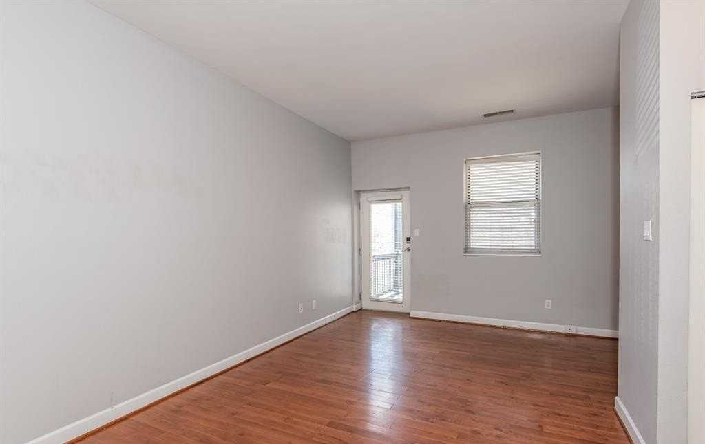 627 Clara Ave - Photo 7 of 21