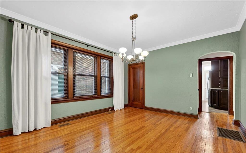 5346 Tholozan Ave - Photo 6 of 21