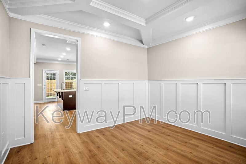 3079 Venetian Dr - Photo 5 of 27
