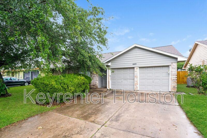 4419 Curly Oaks Dr