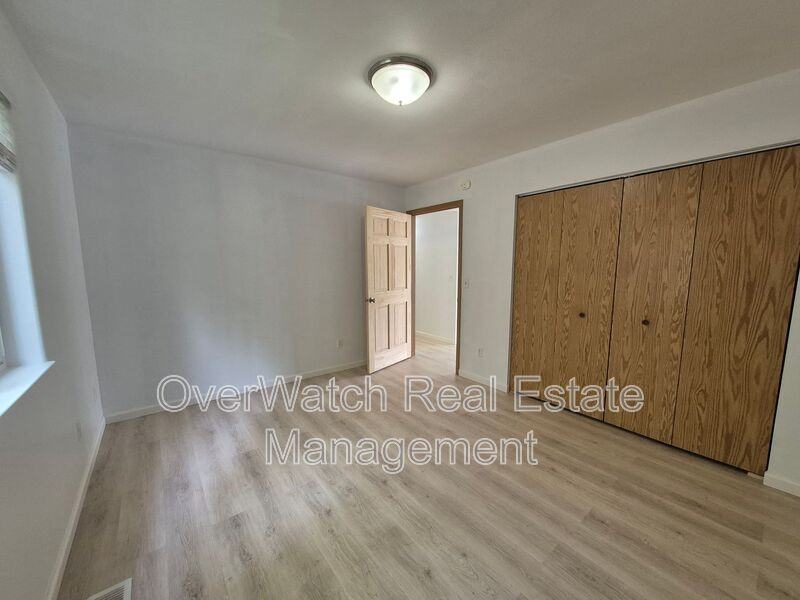 7021 Howard Ave - Photo 6 of 23