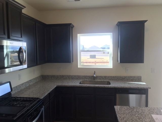 7307 Aspen Brook Ave - Photo 6 of 10