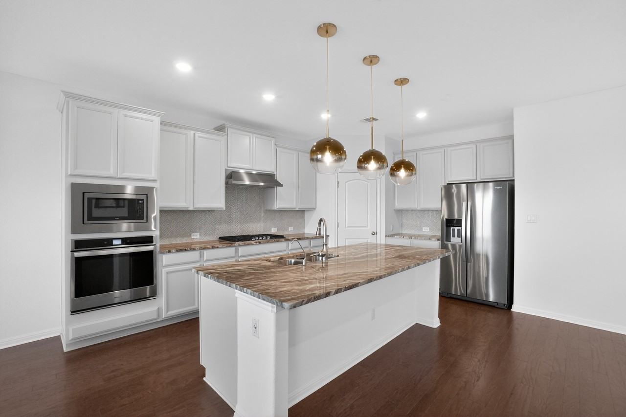 108 Meadow Wood Cv - Photo 4 of 20