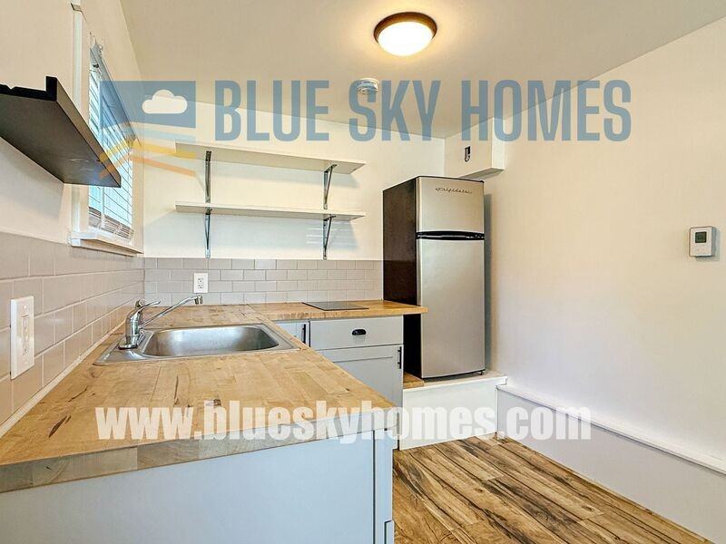 512 20th Ave S - Photo 3 of 9