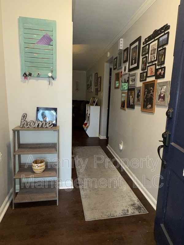 35 Curtis Dr - Photo 3 of 46
