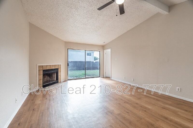 5528 Lochmoor - Photo 7 of 26
