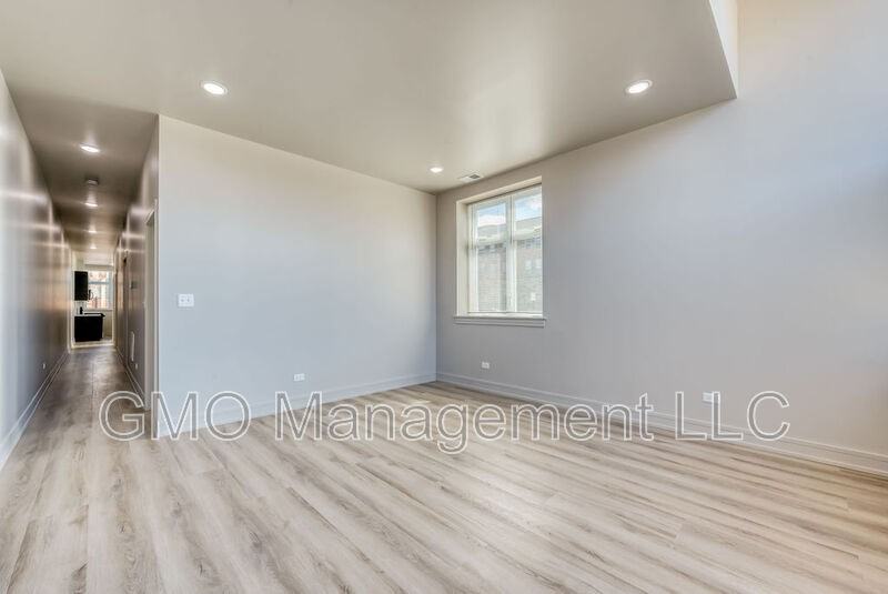 1431 S Kedzie Ave #1D - Photo 2 of 38