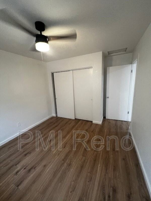 1062 H St - Photo 5 of 10