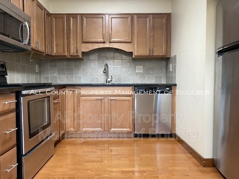5540 Stonewall Pl #31 - Photo 4 of 19
