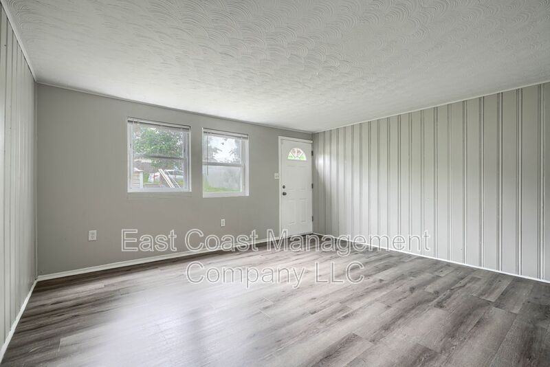 902 Catawba Ct - Photo 6 of 24