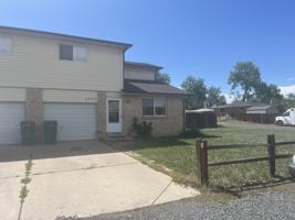 featured image of 4735 Nelson St