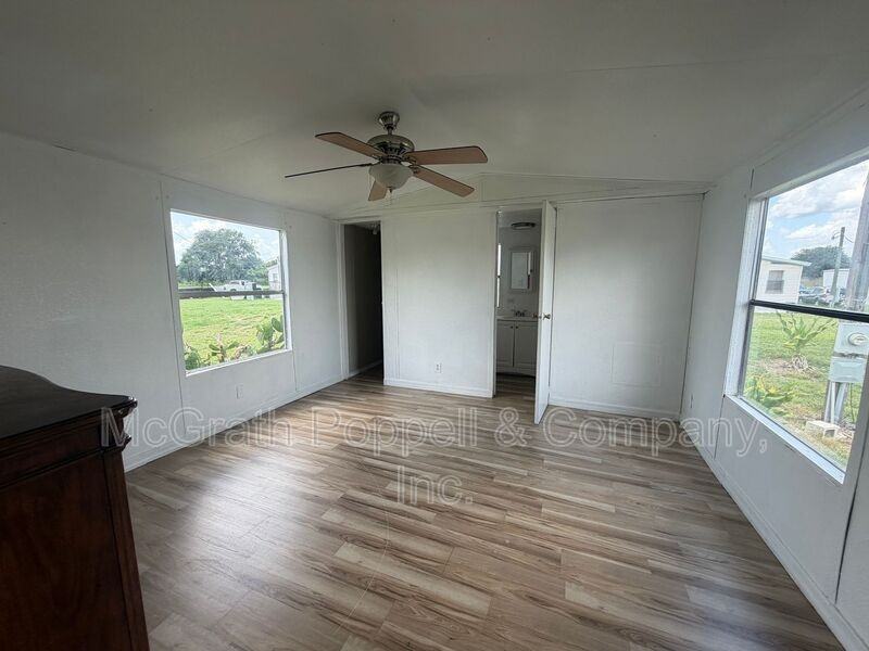 7229 Halima Rd - Photo 6 of 14