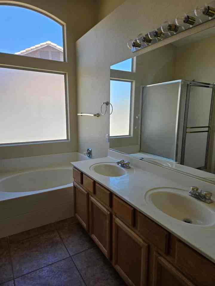 12160 N 83rd Dr - Photo 7 of 13