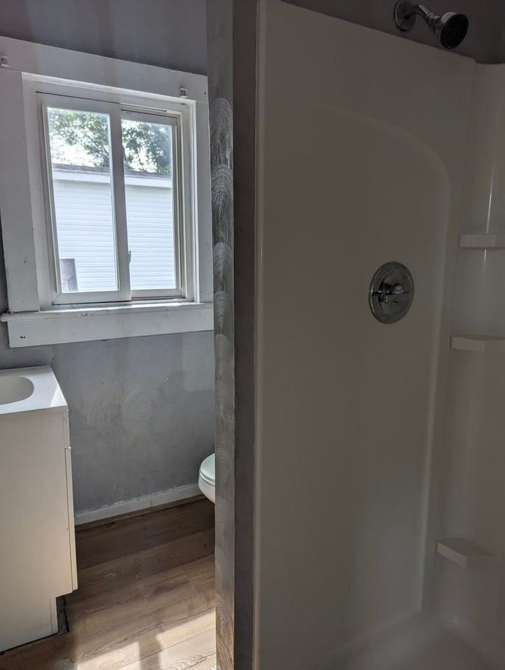 1503 Elm Ave #B - Photo 7 of 28