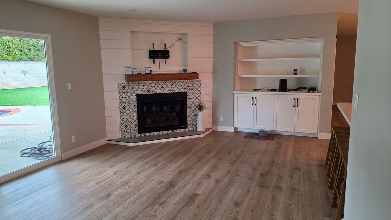 5552 Tammarisk Dr - Photo 2 of 27