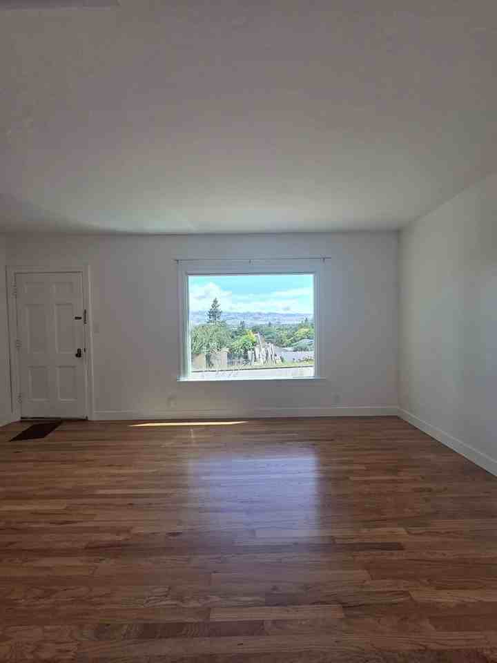 5 Nob Hill Ter - Photo 5 of 23