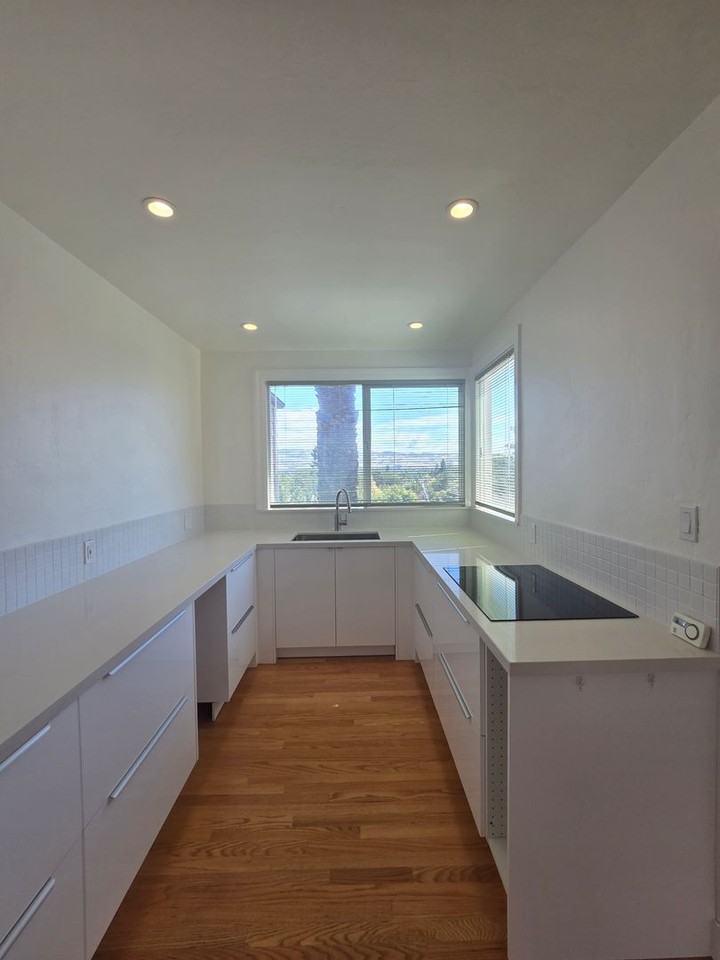 5 Nob Hill Ter - Photo 7 of 23