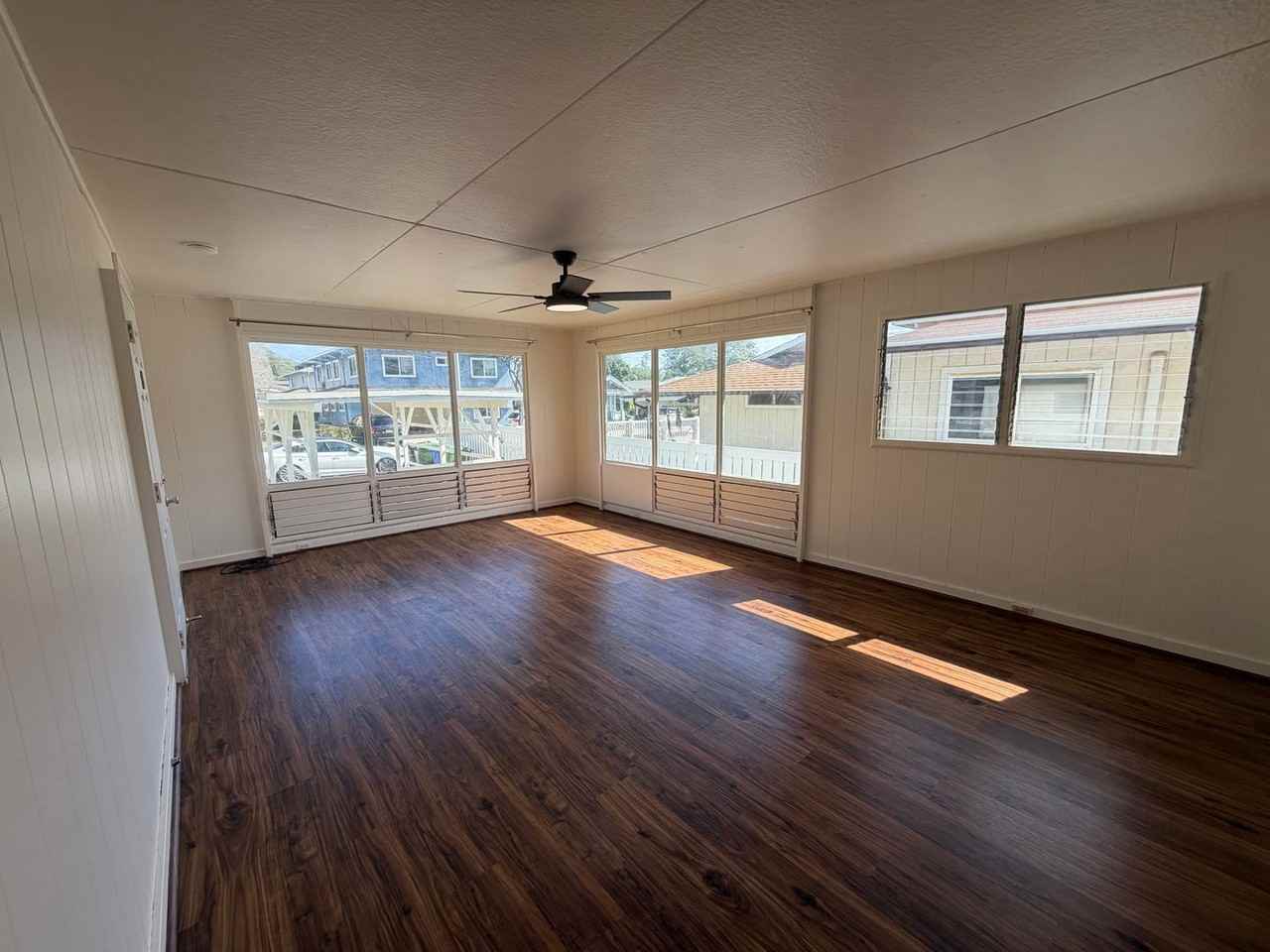 3022 Makini St - Photo 2 of 28