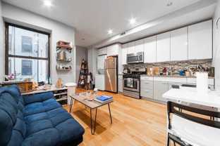 269 Kosciuszko St #B - Photo 1 of 1