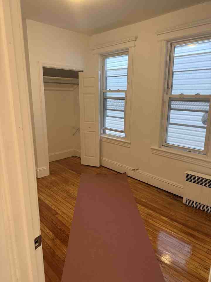 32 E 35th St #2 - Photo 3 of 7