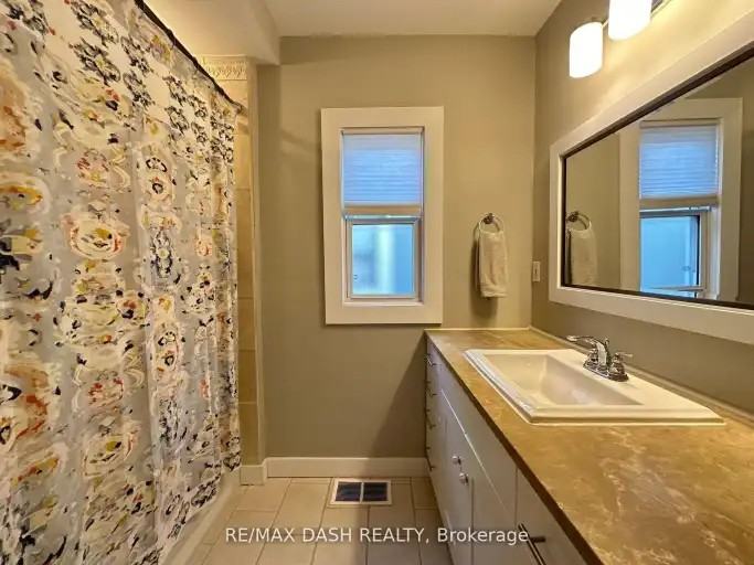 24 Berkshire Ave - Photo 6 of 22
