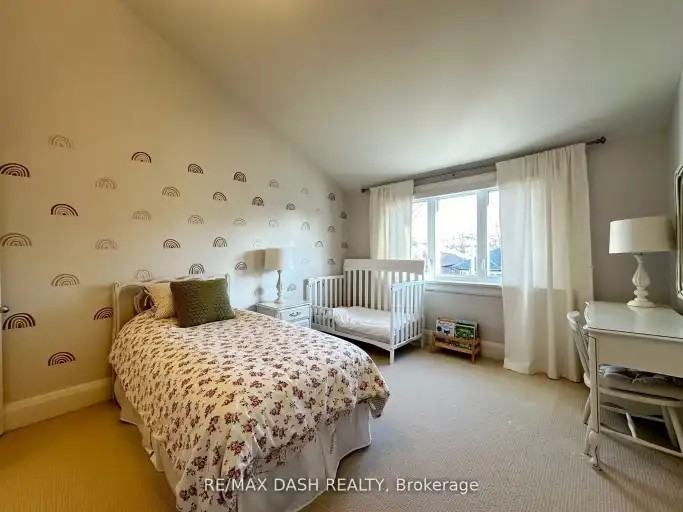 24 Berkshire Ave - Photo 7 of 22
