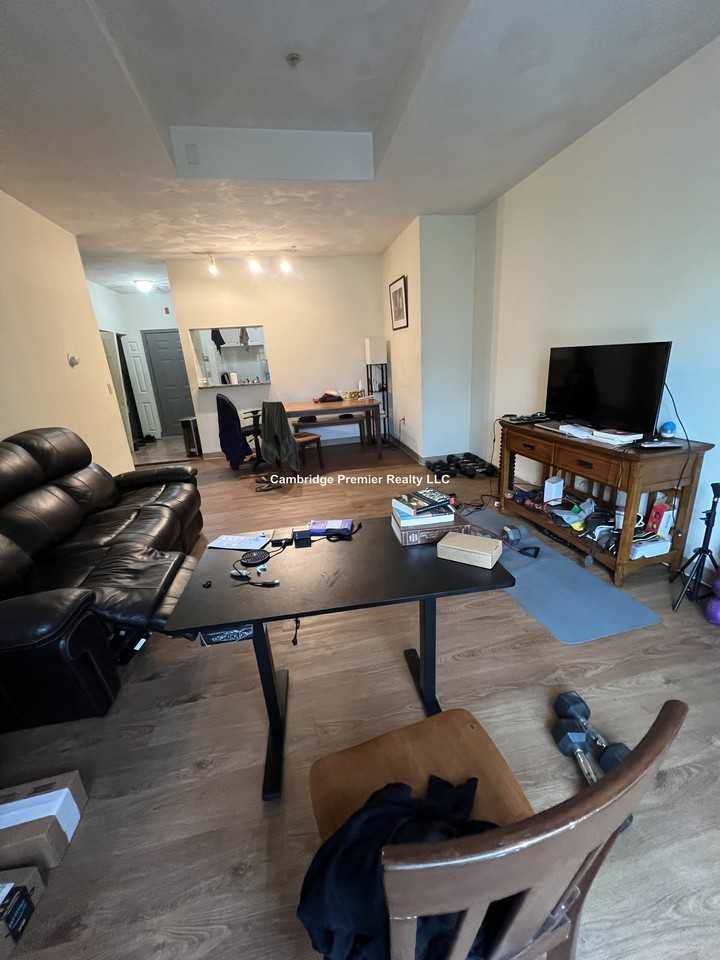 Highland Ave. & West #207 - Photo 3 of 14