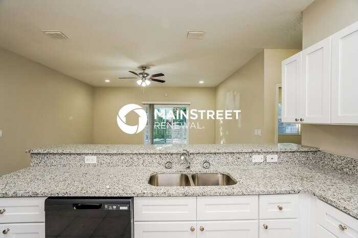 4042 18th Ave S - Photo 5 of 16