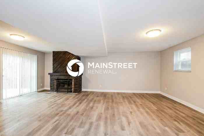 5364 Trailview Dr - Photo 2 of 15