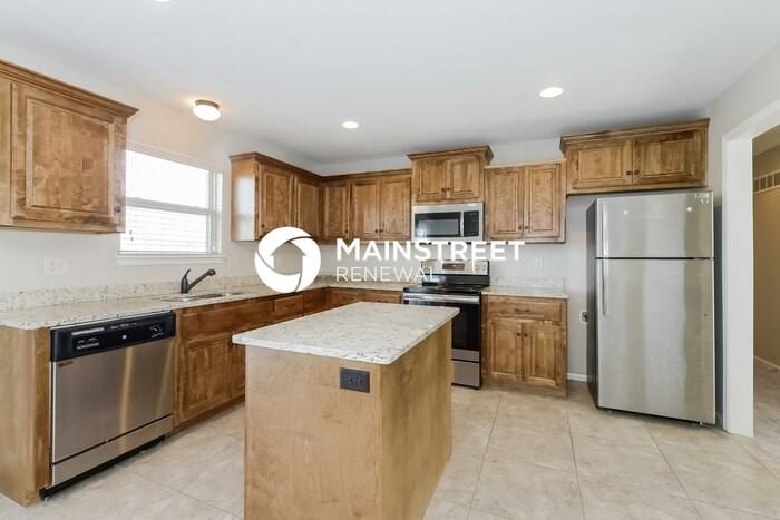 18504 E 20th Street Ct - Photo 6 of 17