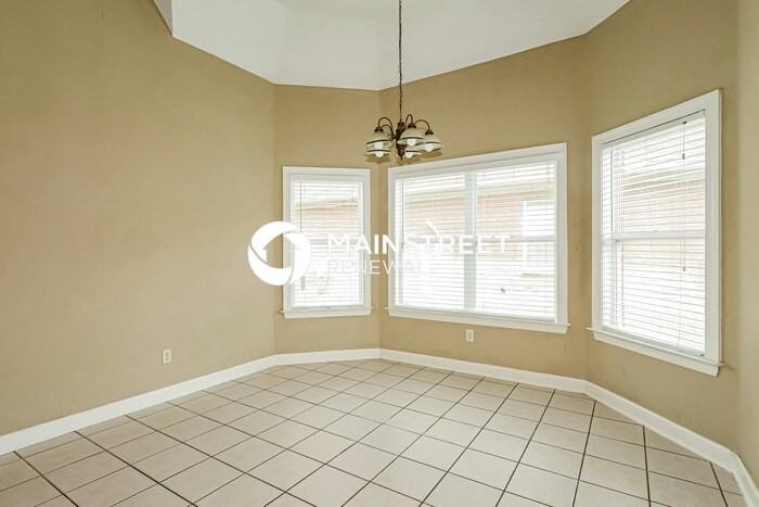 1143 Macon Hall Rd - Photo 6 of 18