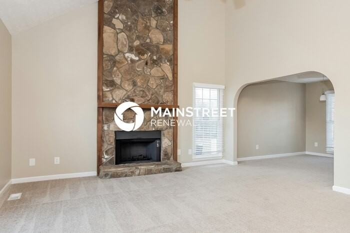 5093 Lakewood Way - Photo 2 of 14
