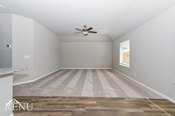 1705 Maroon Dr - Photo 6 of 19