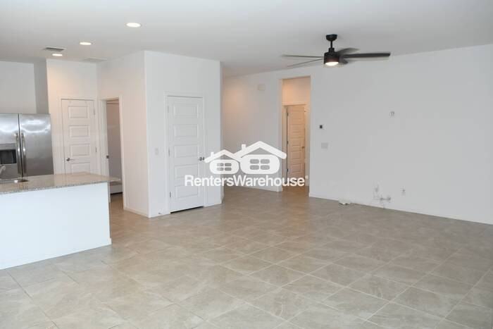 9449 W Montecito Ave - Photo 4 of 14