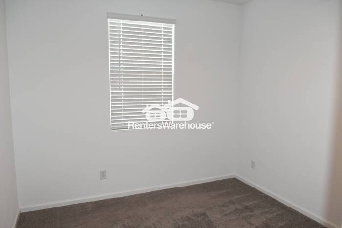 9449 W Montecito Ave - Photo 6 of 14
