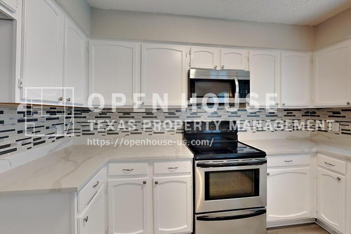 247 Stallion Dr - Photo 6 of 20