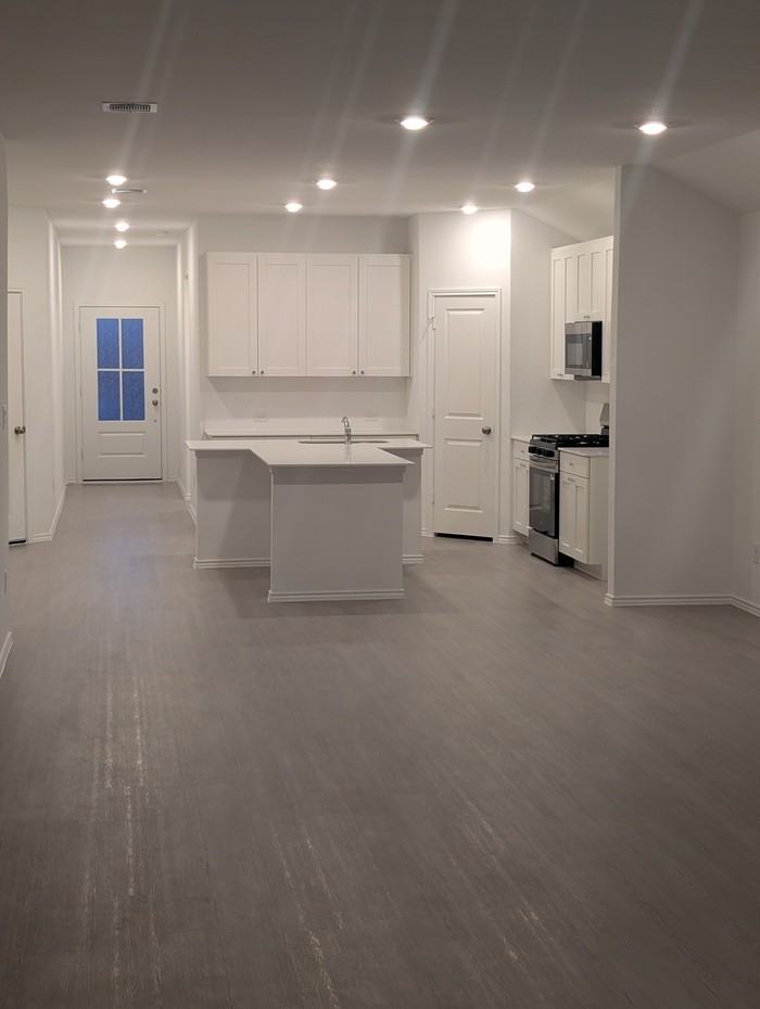 115 Parsons - Photo 5 of 32