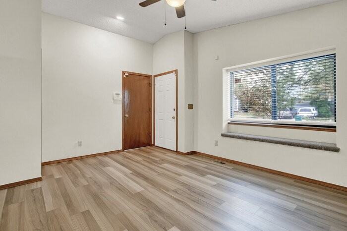 6376 Chantilly Pl - Photo 7 of 29