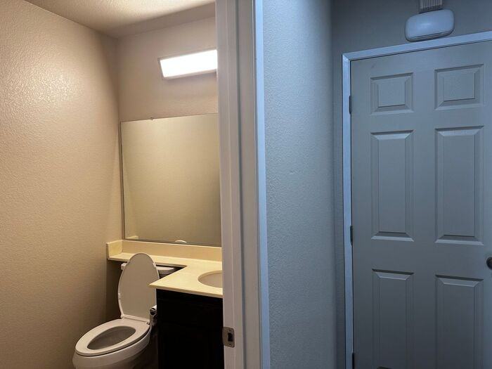 44350 Shad St - Photo 4 of 20