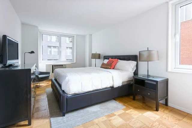 230 West 55th Street #17X - Photo 6 of 7
