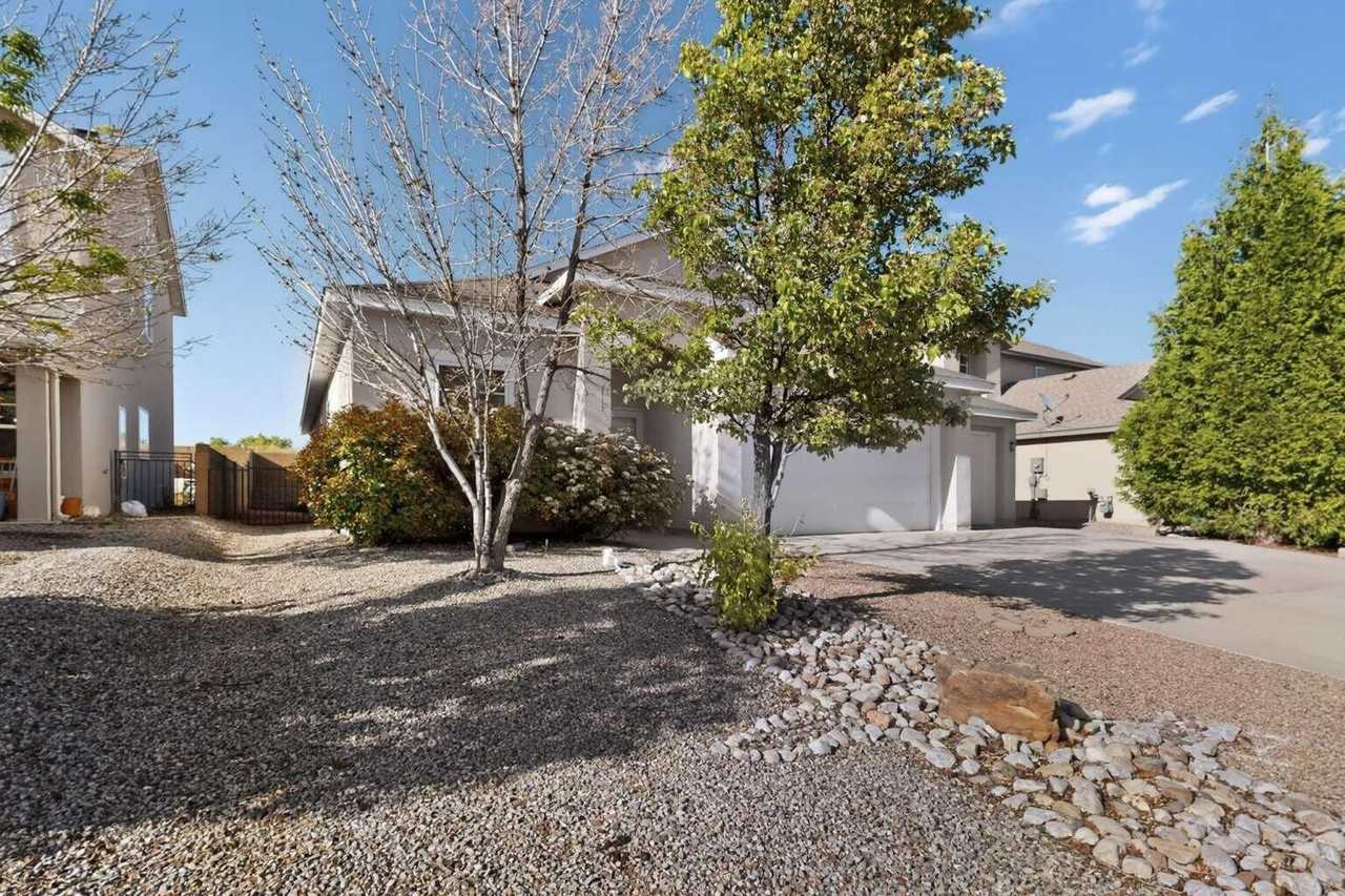 2135 N Ensenada Cir Se - Photo 5 of 20