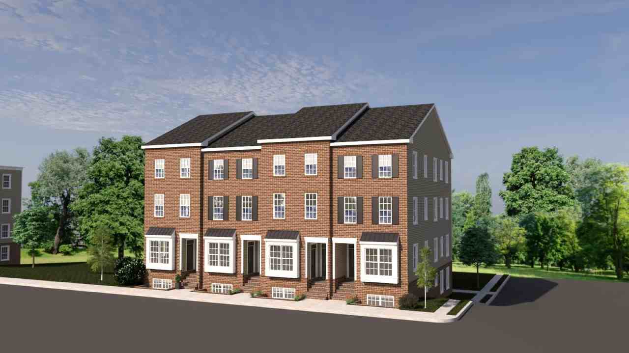 411 Wharton St - Photo 4 of 8